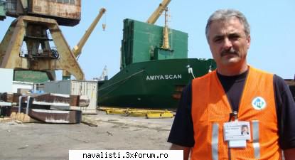 navelor şi abandonate armatori portul istanbul, sute nave radă sau cheuri, pentru că Administrator