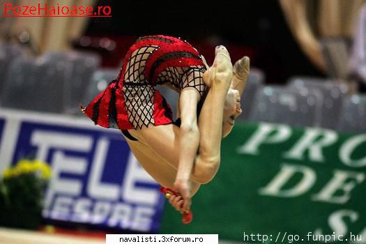 gimnasta de :hi:  :hi:  :hi:  :rotfl:  :rotfl:  :rotfl: poze haioase.