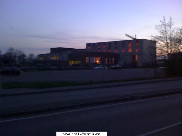 ca sa ma credeti iata citeva poze din santierul din olanda. lacatusi si sudori olanda